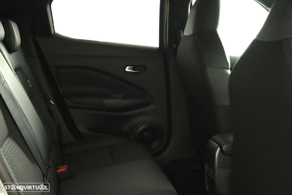 Nissan Juke 1.0 DIG-T N-Connecta - 19