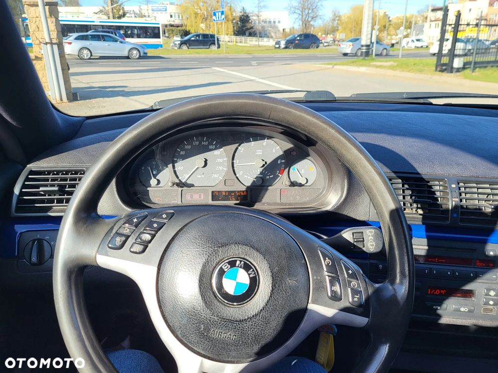 BMW Seria 3 318Ci - 8