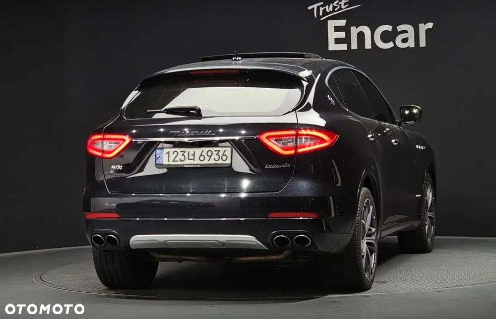 Maserati Levante S Q4 GranLusso - 5