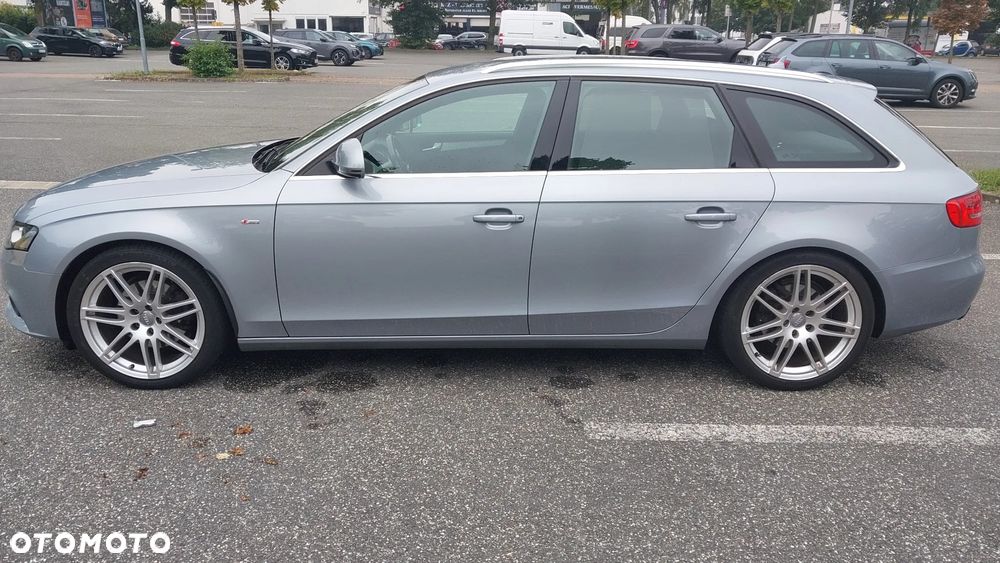 Audi A4 Avant - 2