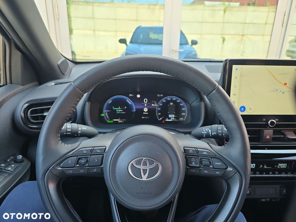 Toyota Yaris Cross Hybrid 1.5 Premiere Edition AWD - 18