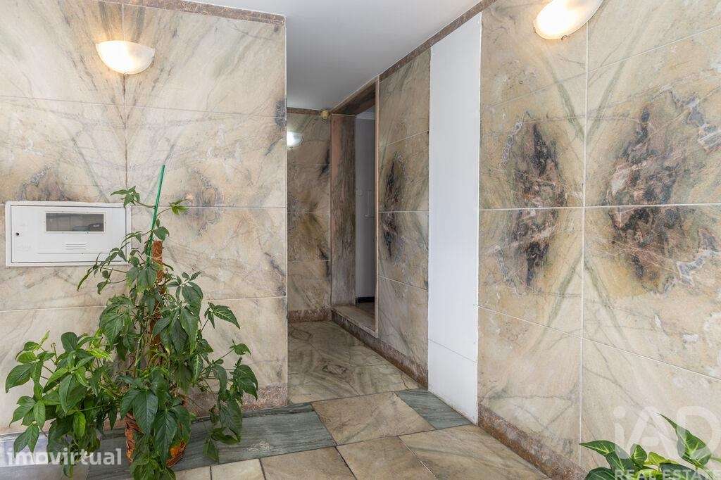 Apartamento T4 em Almada, Cova da Piedade, Pragal e Cacilhas de 110,00 - Grande imagem: 2/23