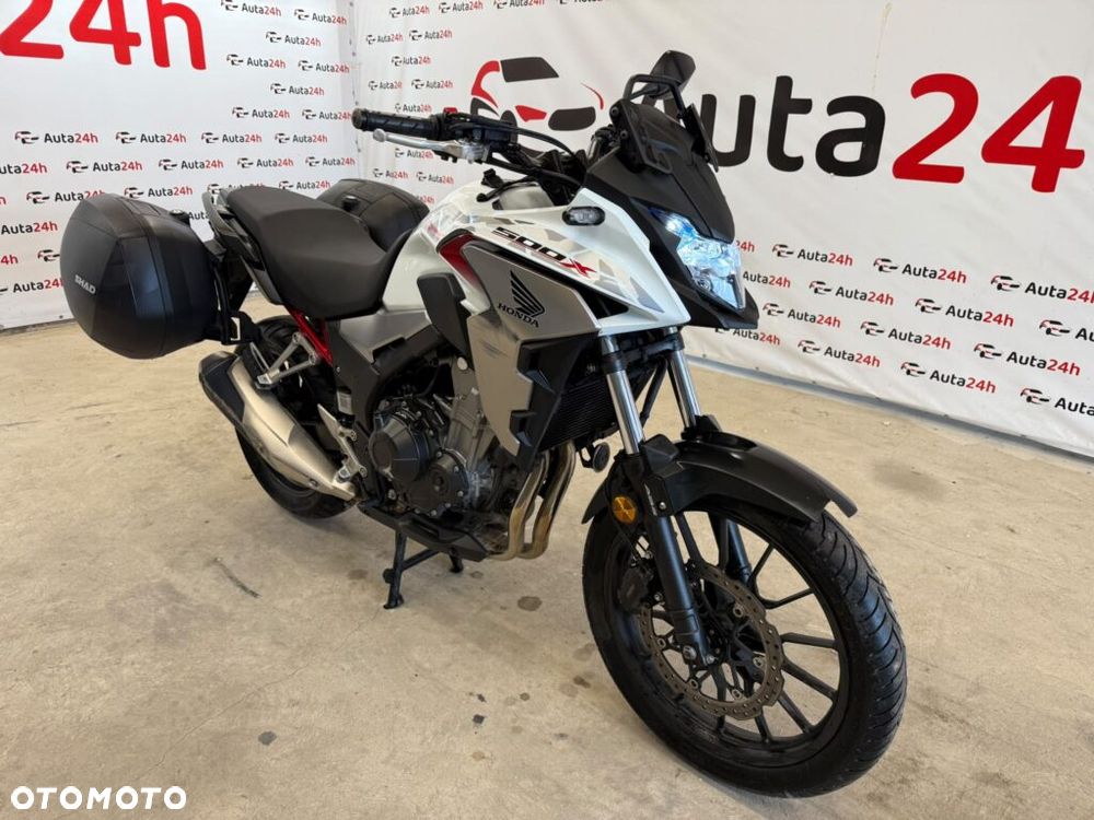 Honda CB - 1