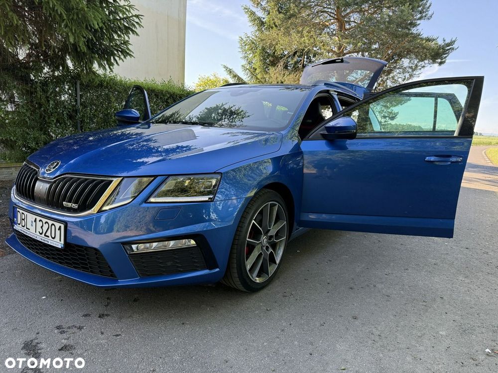 Skoda Octavia 2.0 TDI RS - 36