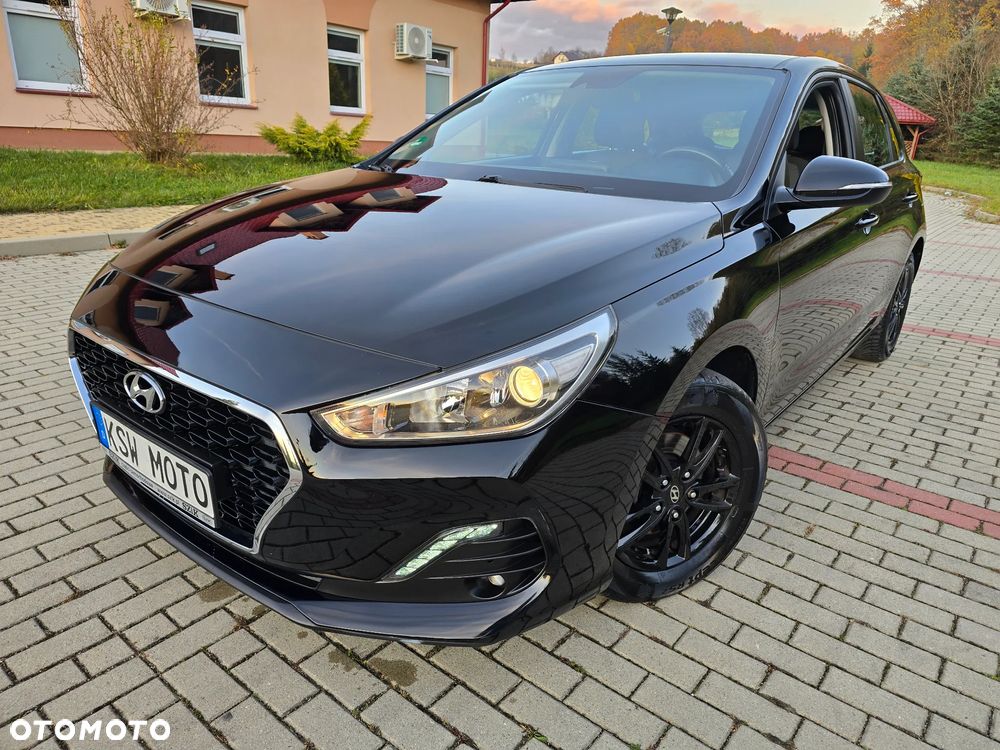 Hyundai i30 1.4 Passion - 1