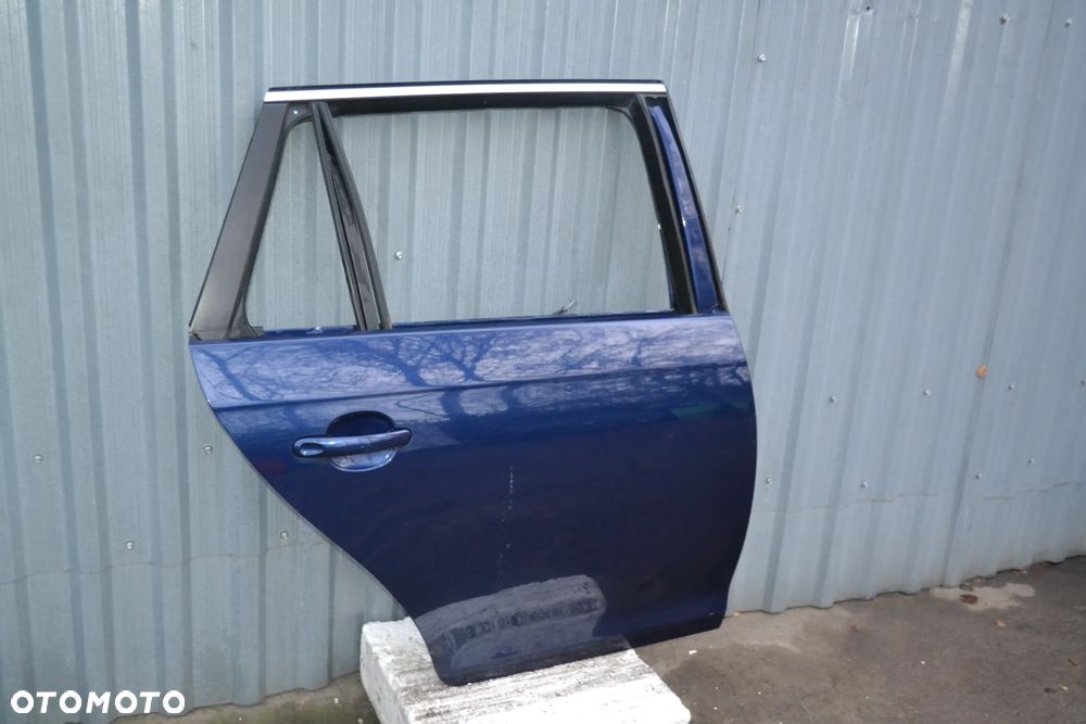 VW GOLF V VI KOMBI DRZWI TYŁ TYLNE PRAWE LD5Q POMORSKIE - 2