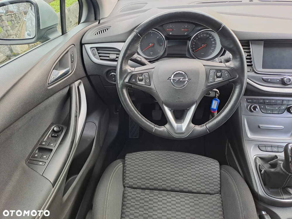 Opel Astra - 15