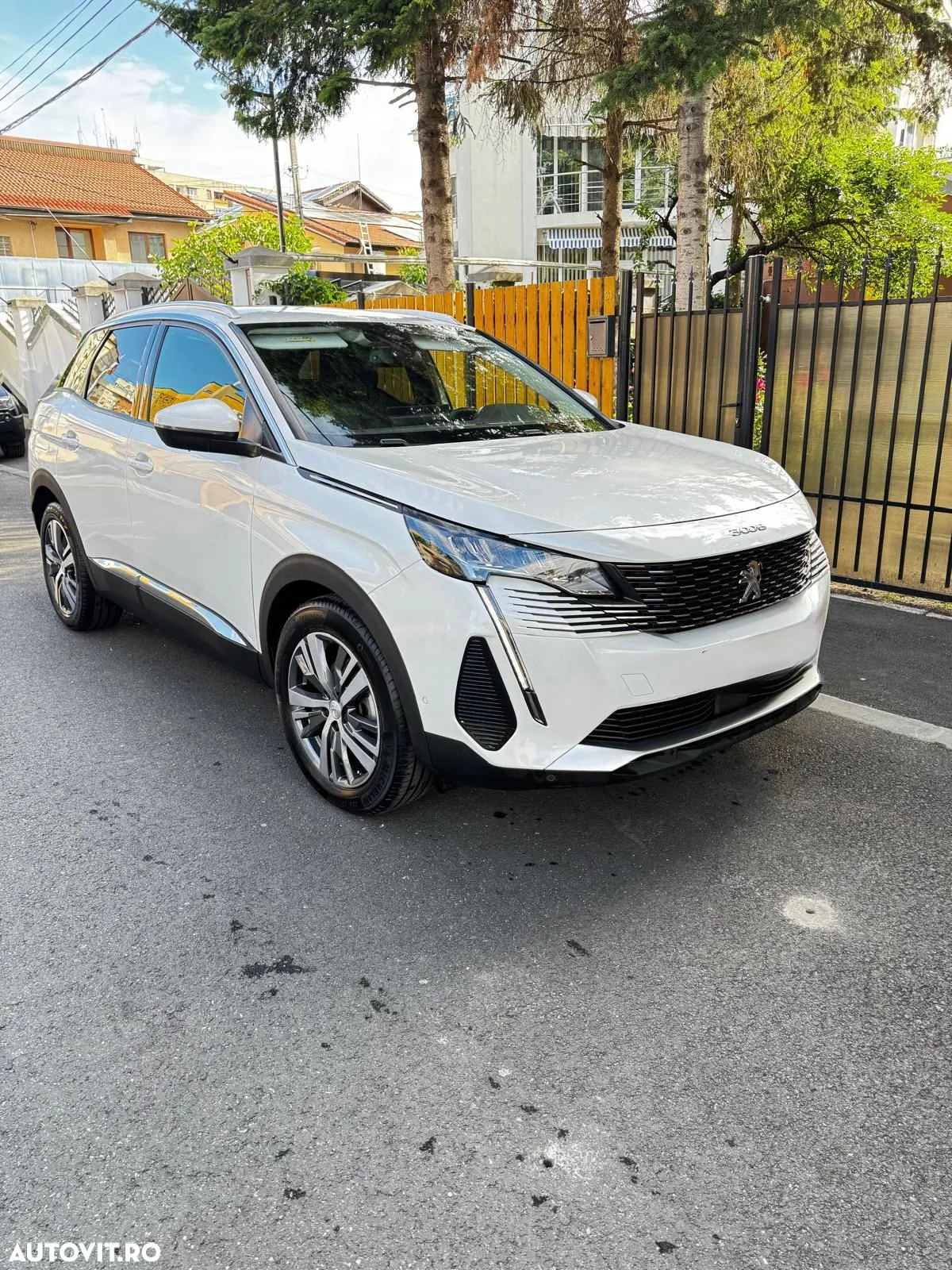 Peugeot 3008 1.5 BlueHDI 130 EAT8 Allure Pack - 3