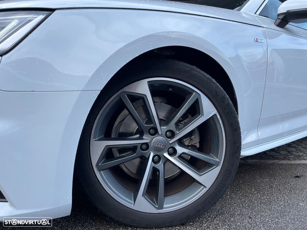 Audi A4 Avant 2.0 TDI S-line - 12