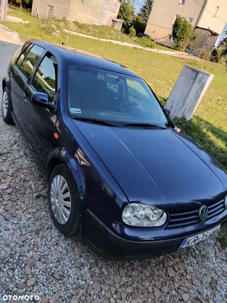 Volkswagen Golf IV 1.6 Highline - 1