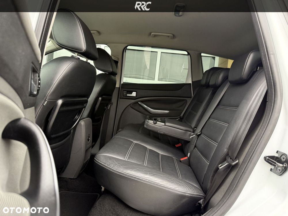 Ford Kuga 2.0 TDCi 4x4 Titanium - 25