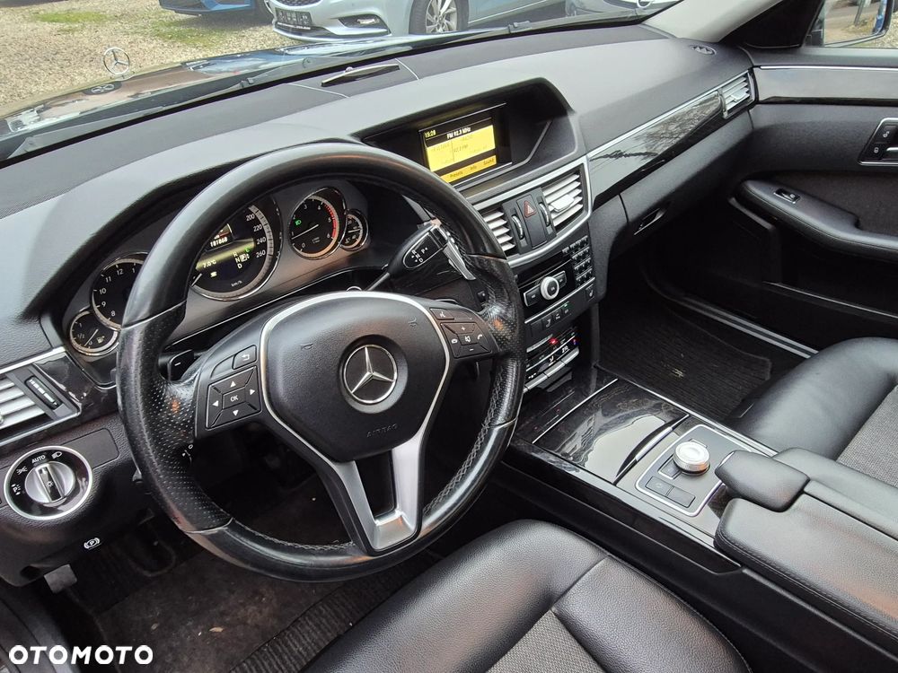 Mercedes-Benz Klasa E 200 CDI DPF BlueEFFICIENCY 7G-TRONIC Avantgarde - 9