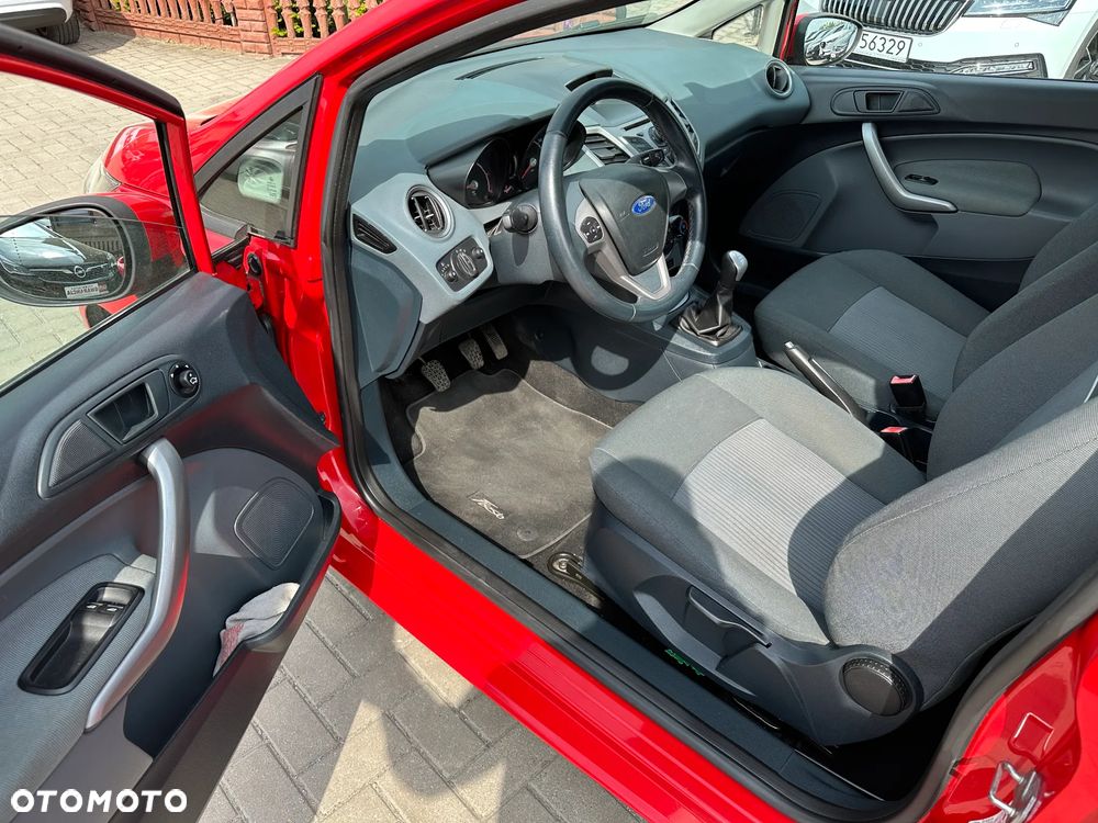 Ford Fiesta - 6