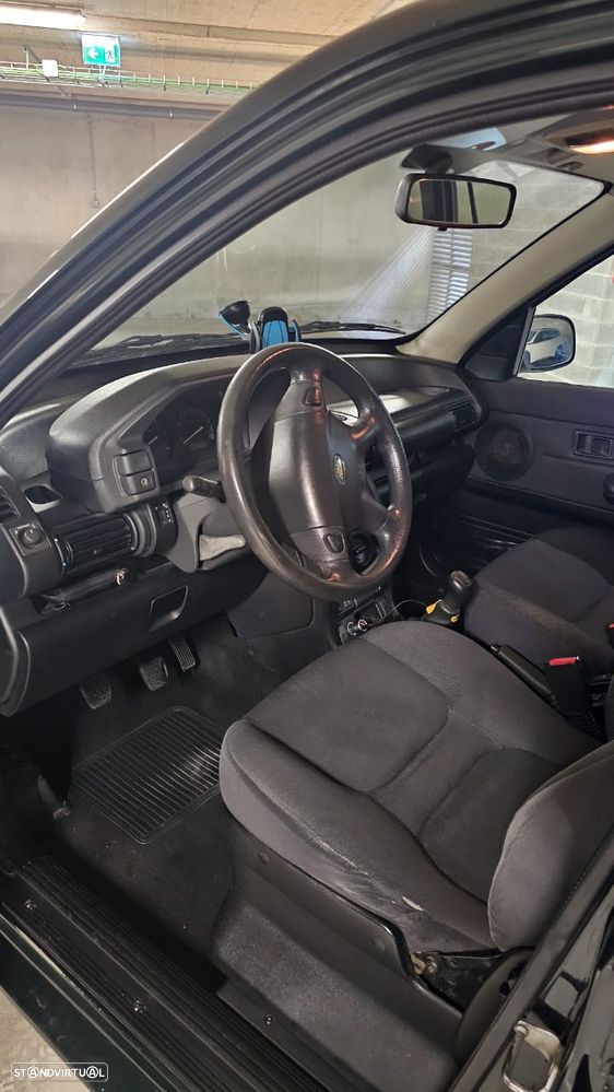 Land Rover Freelander 2.0 Td4 - 1