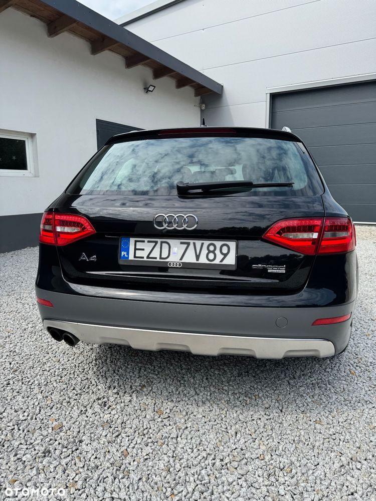 Audi A4 Allroad 2.0 TDI Quattro - 12