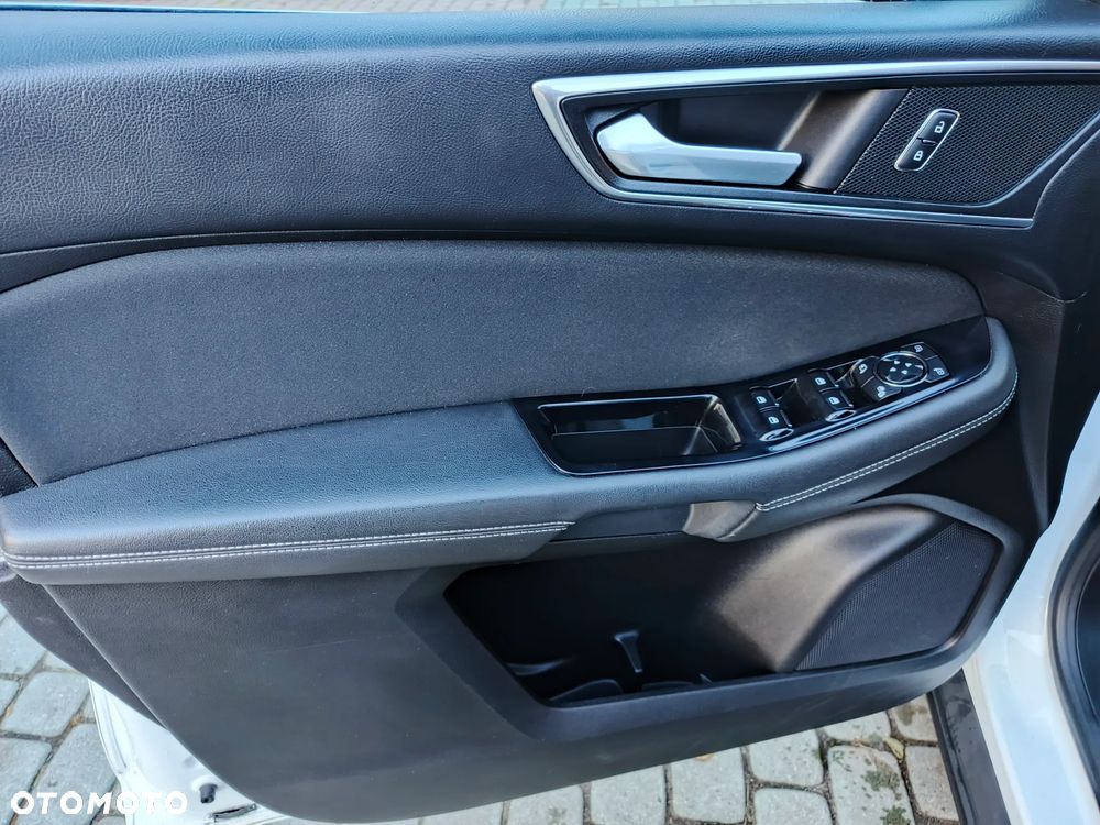 Ford S-Max 2.0 TDCi Titanium PowerShift - 26