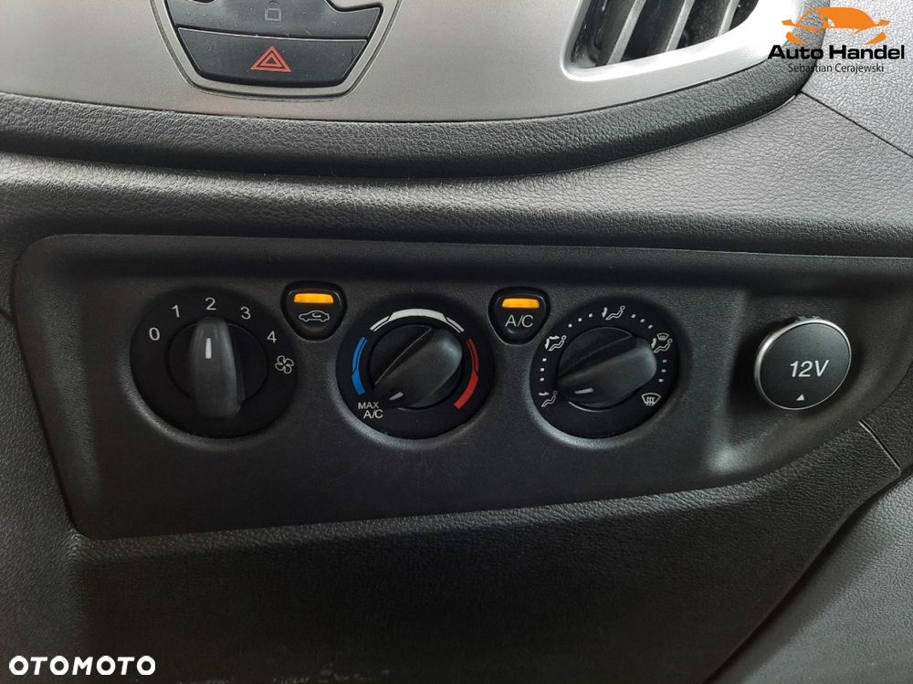 Ford Transit - 31