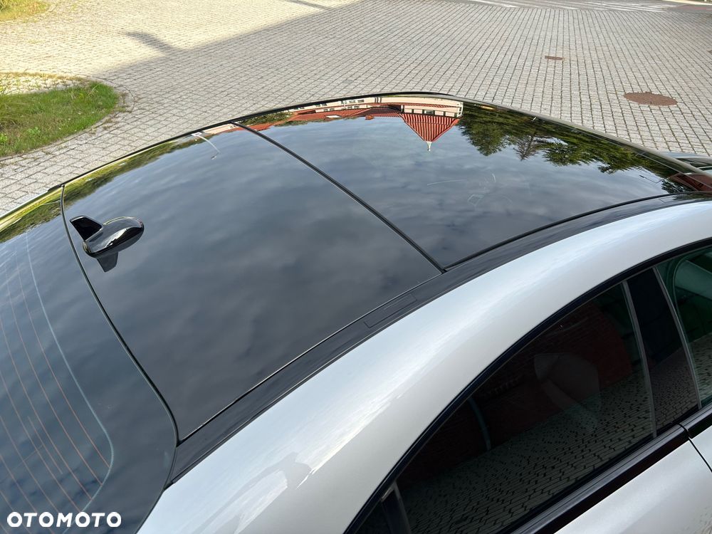 Mercedes-Benz CLA 45 AMG 4Matic 7G-DCT - 28