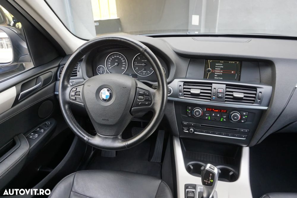 BMW X3 xDrive20d Aut. - 10