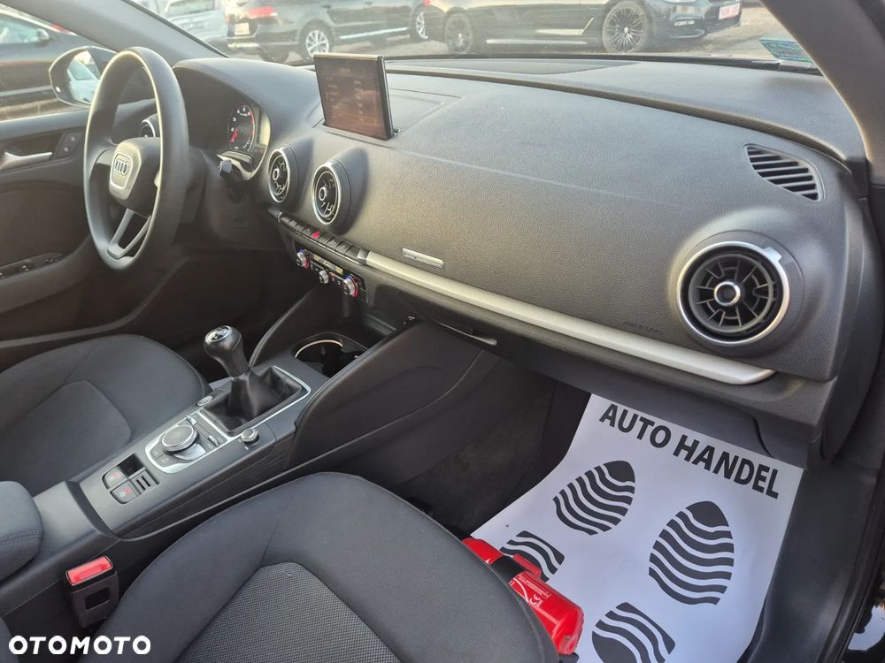 Audi A3 Sportback 1.5 TFSI - 13