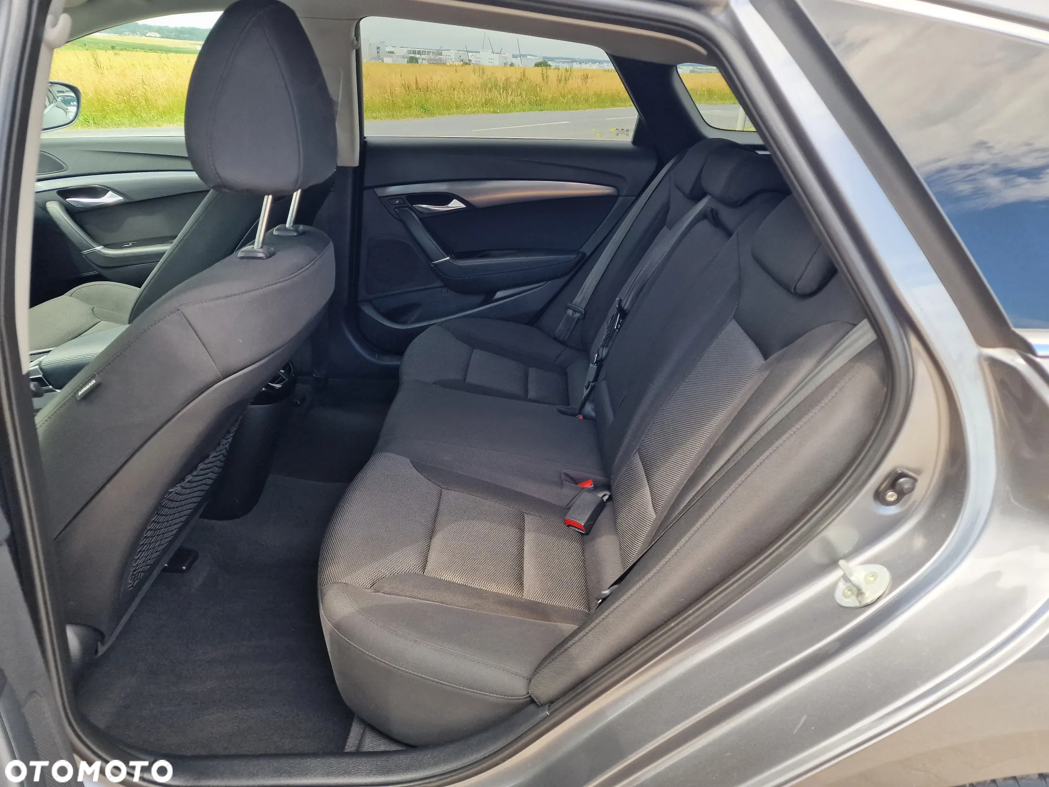 Hyundai i40 Kombi 1.7 CRDi Premium - 22