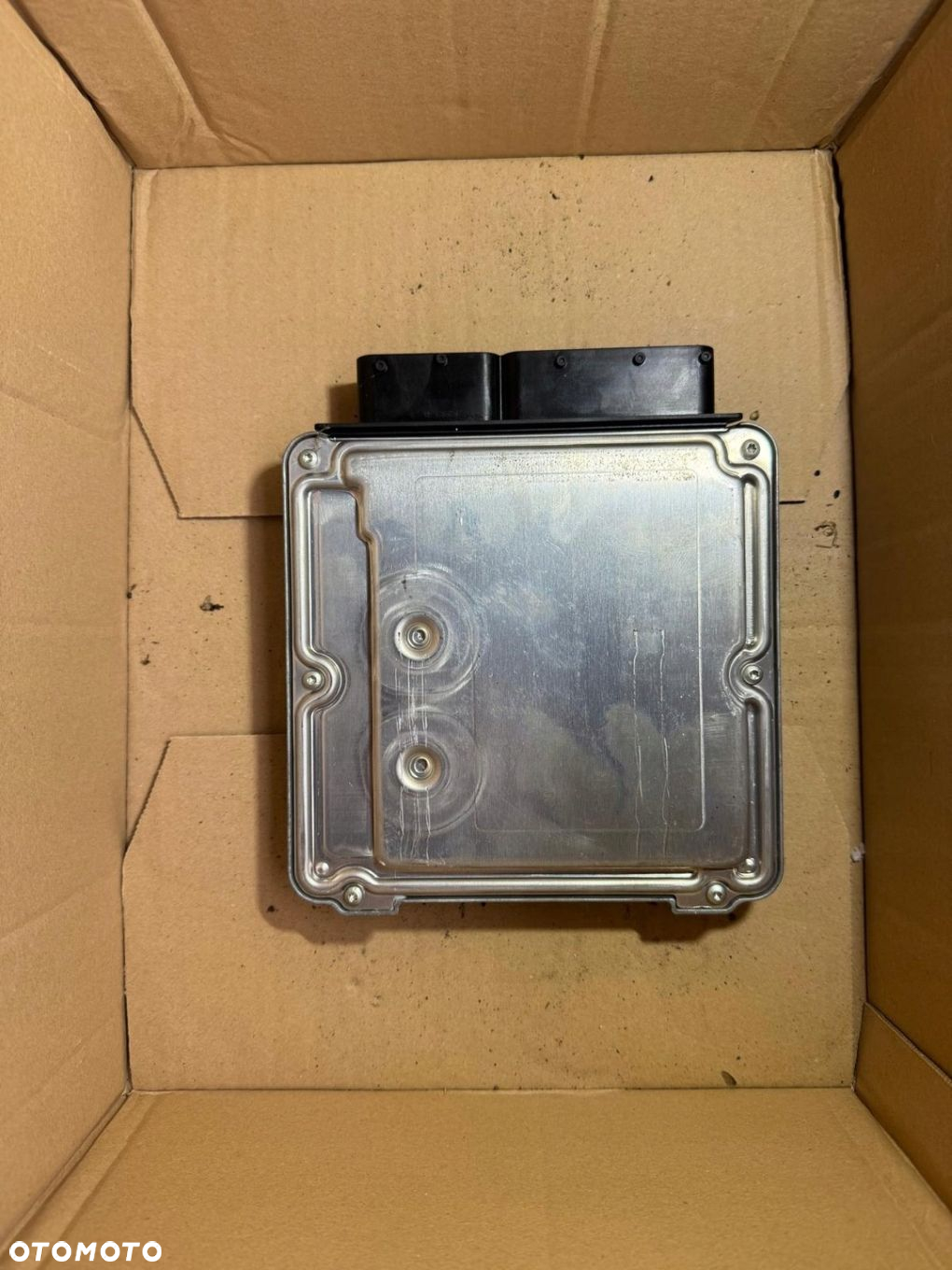 KOMPUTER STEROWNIK SILNIKA VW TRANSPORTER T5 2.5 TDI 070906016 0281010732 - 2