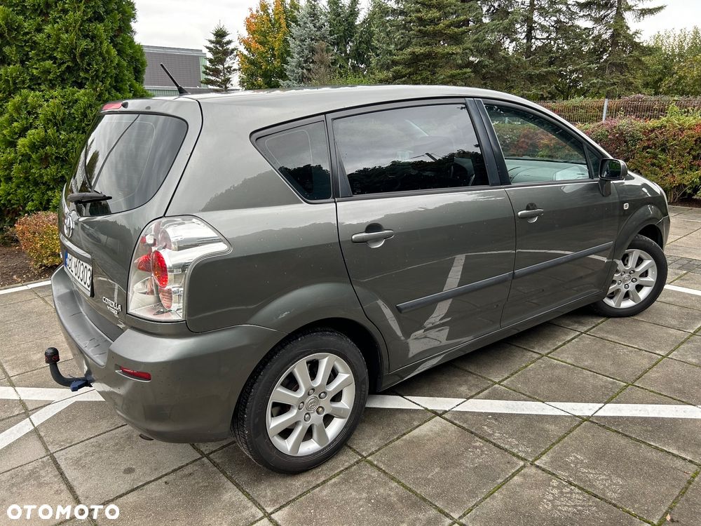 Toyota Corolla Verso 1.8 Edition - 10