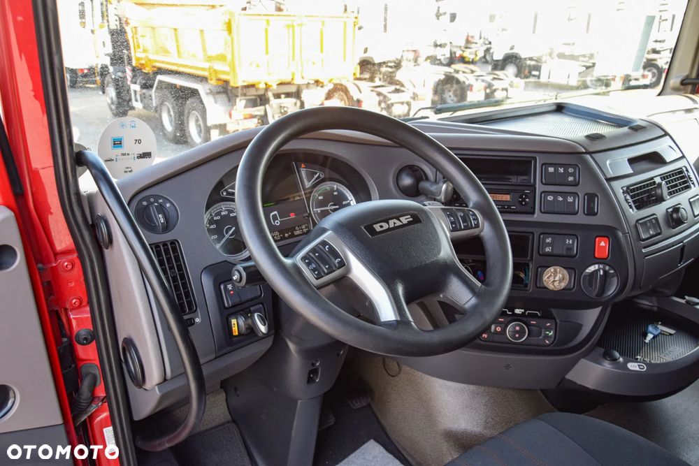 DAF XF530 / SUPER SPACE CAB / HYDRAULIKA / RETARDER / KLIMATYZACJA POSTOJOWA / ACC / NAWIGACJA / KLIMA / LEDY / FULL SPILERY / FULL OPCJA / WERSJA PREMIUM / SERWISOWANY / SPROWADZONY - 23