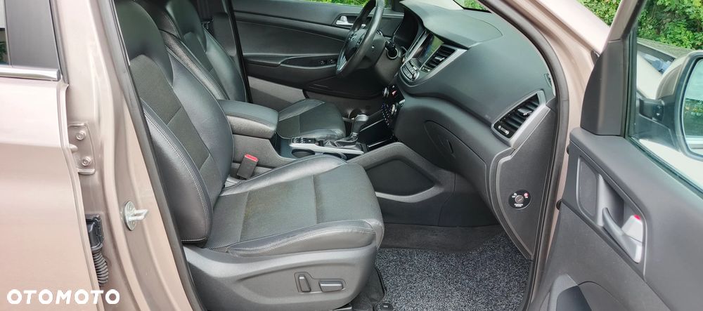 Hyundai Tucson 1.6 T-GDI TourdePologne 4WD DCT - 30