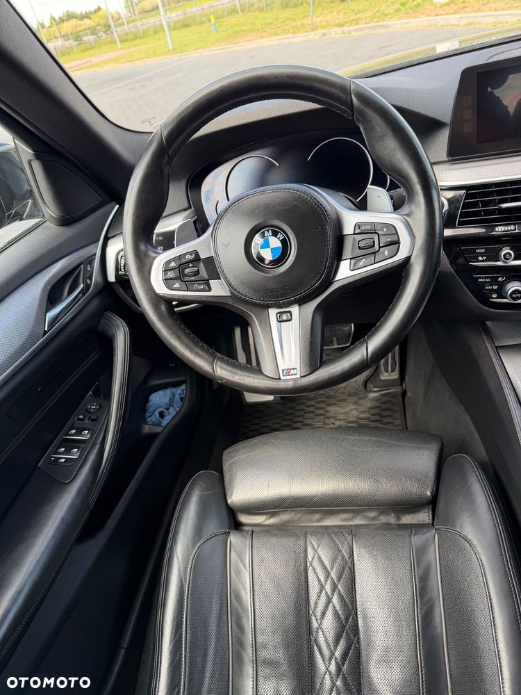 BMW Seria 5 - 10