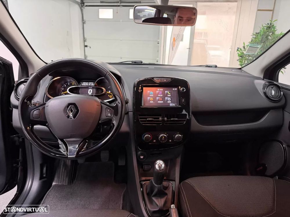 Renault Clio Sport Tourer 1.5 dCi Limited - 15