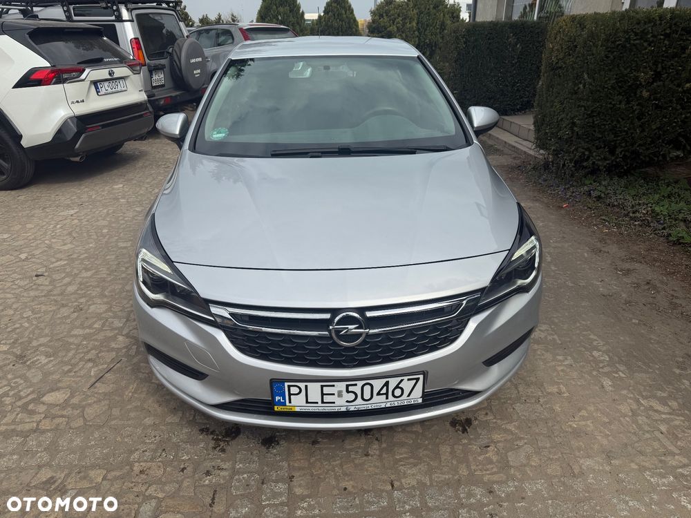 Opel Astra 1.4 Turbo Start/Stop Business - 4