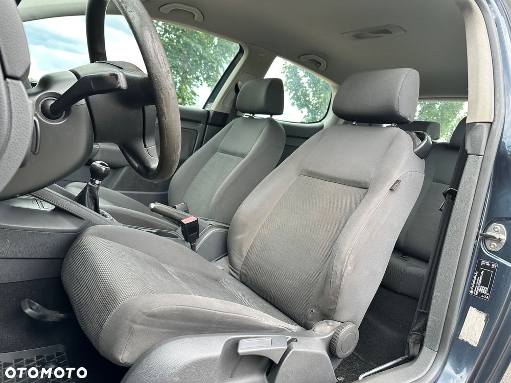 Volkswagen Golf 1.9 TDI Goal - 24