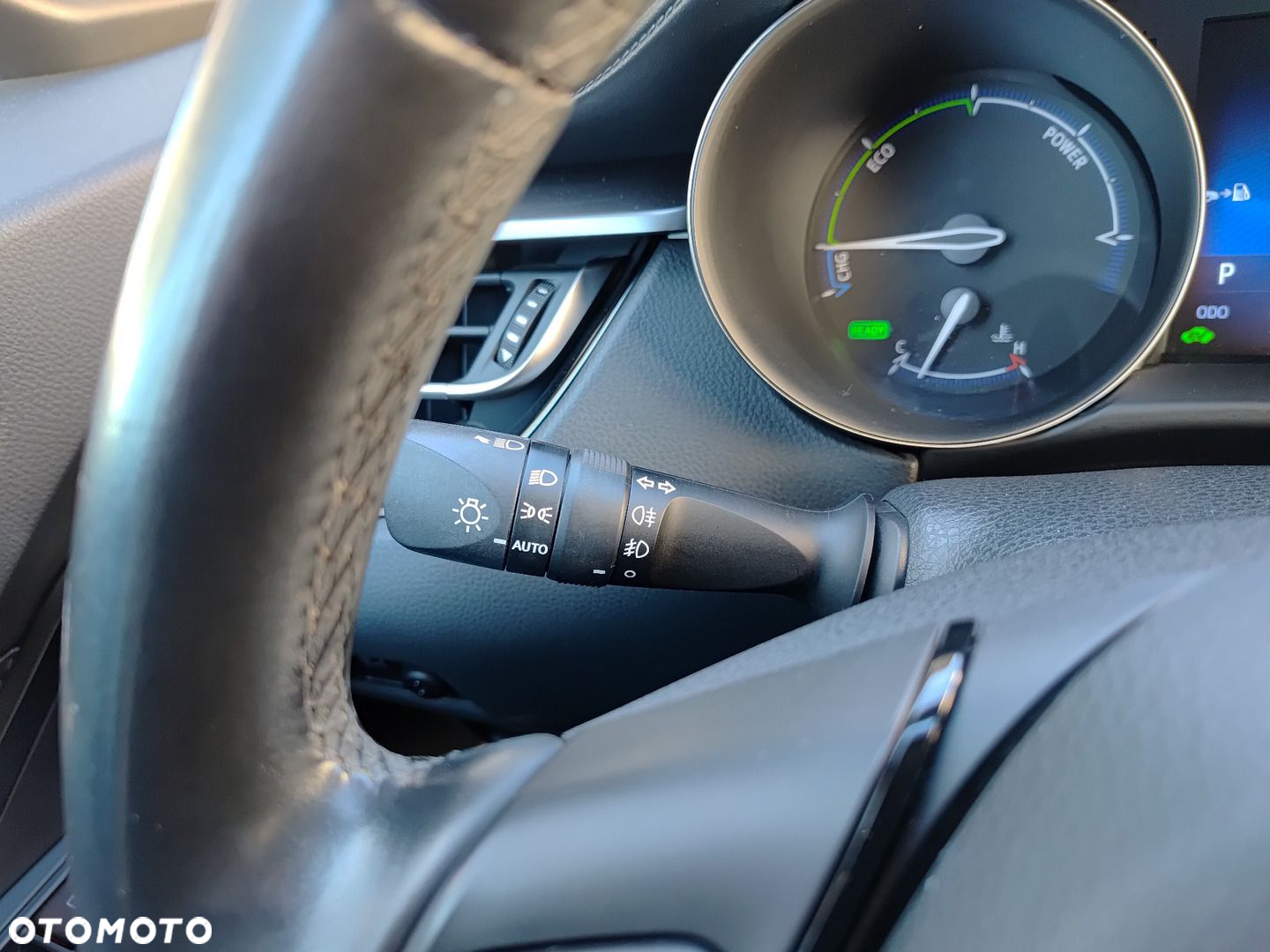 Toyota C-HR - 15