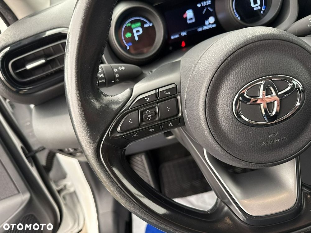 Toyota Yaris Cross - 25