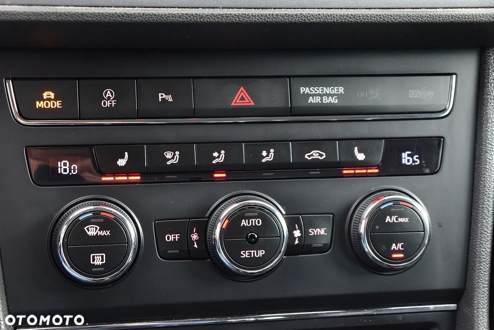 Seat Leon 2.0 TDI DPF DSG FR - 35