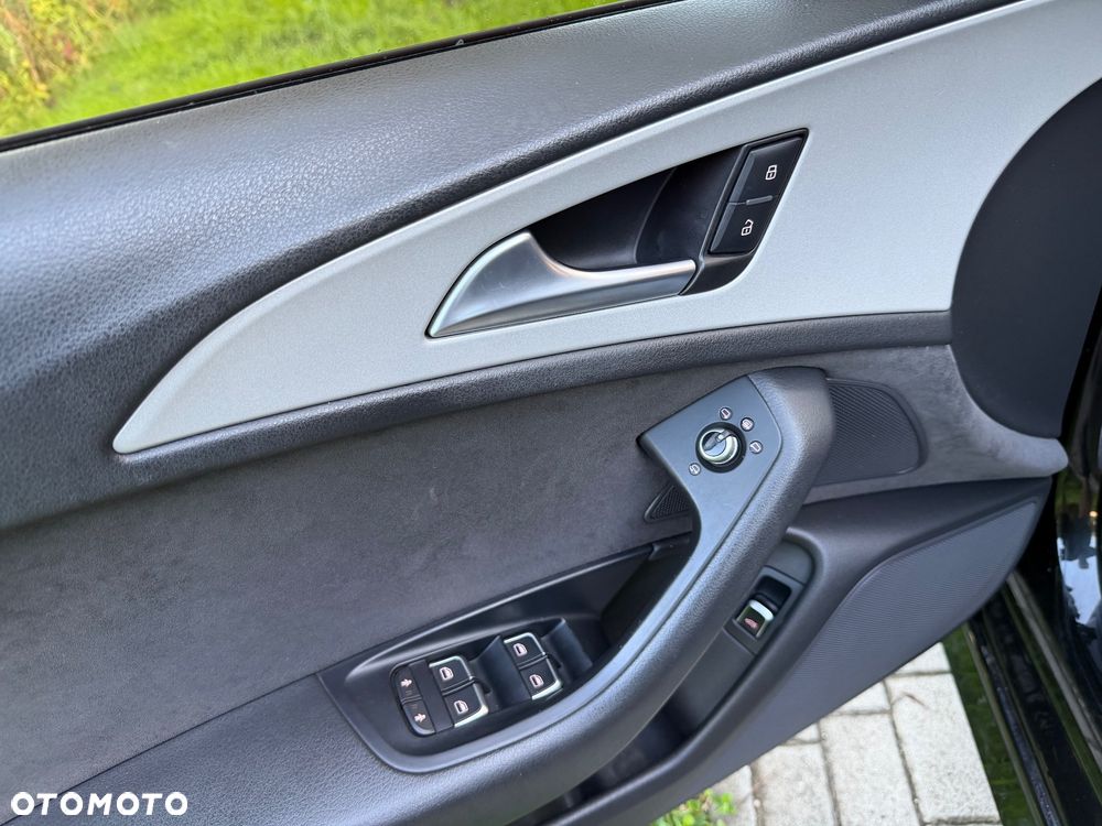 Audi A6 Avant 2.0 TDI Ultra DPF S tronic - 23