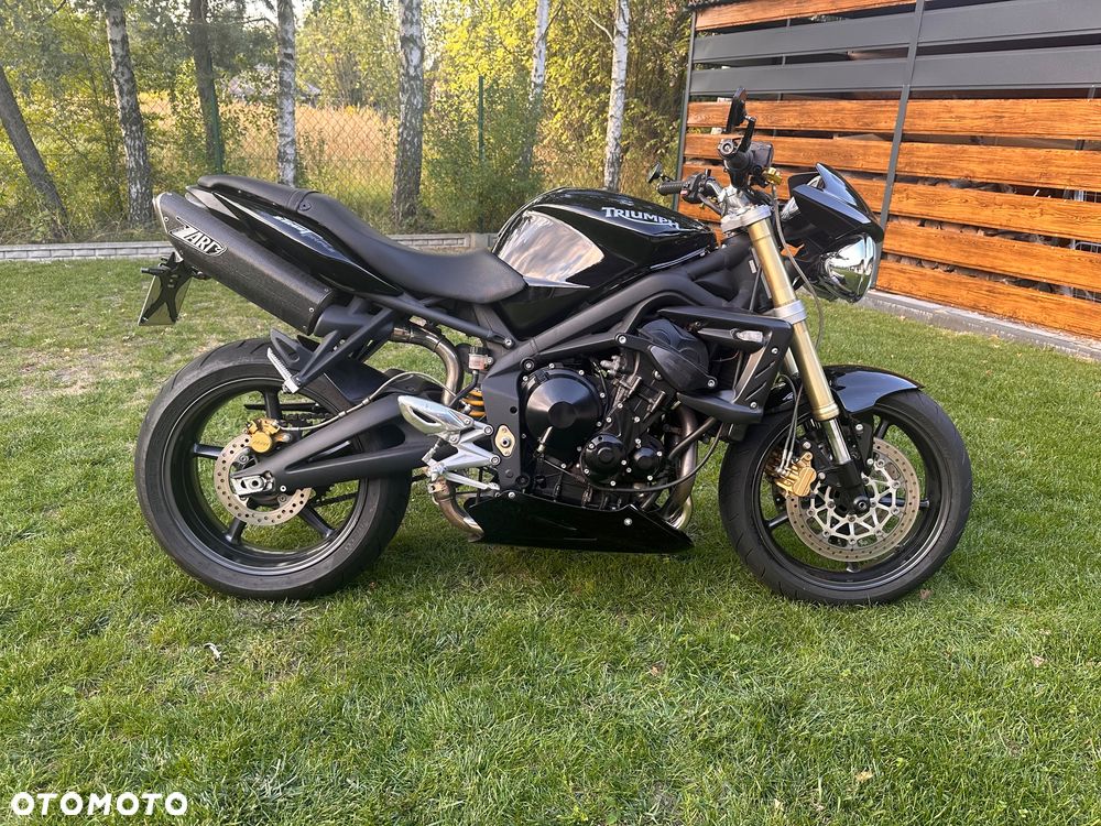 Triumph Street Triple - 1