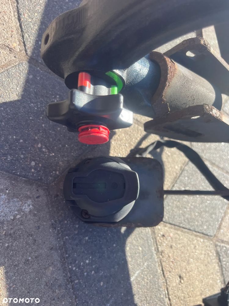 BMW E87 HAK HOLOWNICZY - 4