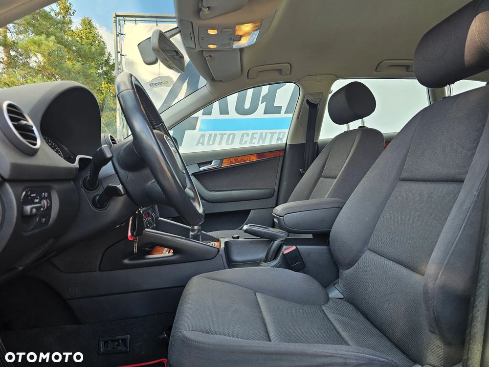 Audi A3 Sportback 2.0 FSI Attraction - 14