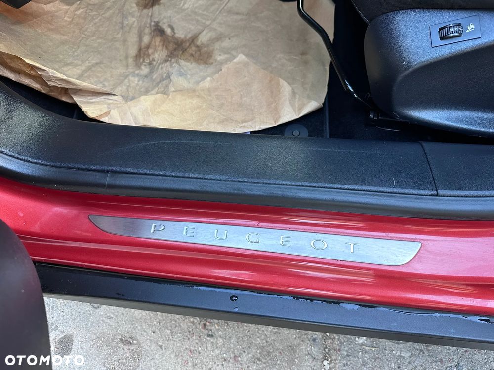 Peugeot 2008 BlueHDi FAP 120 STOP & START Crossway - 38