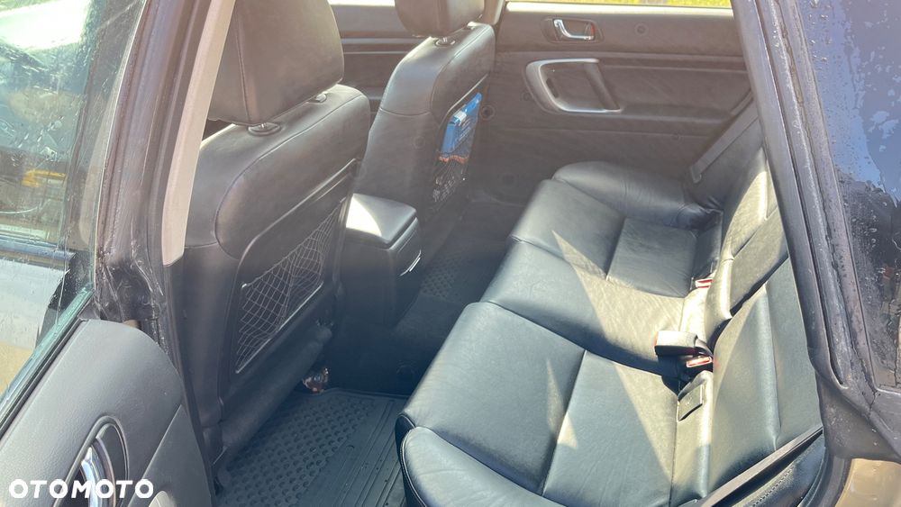 Subaru Outback - 7