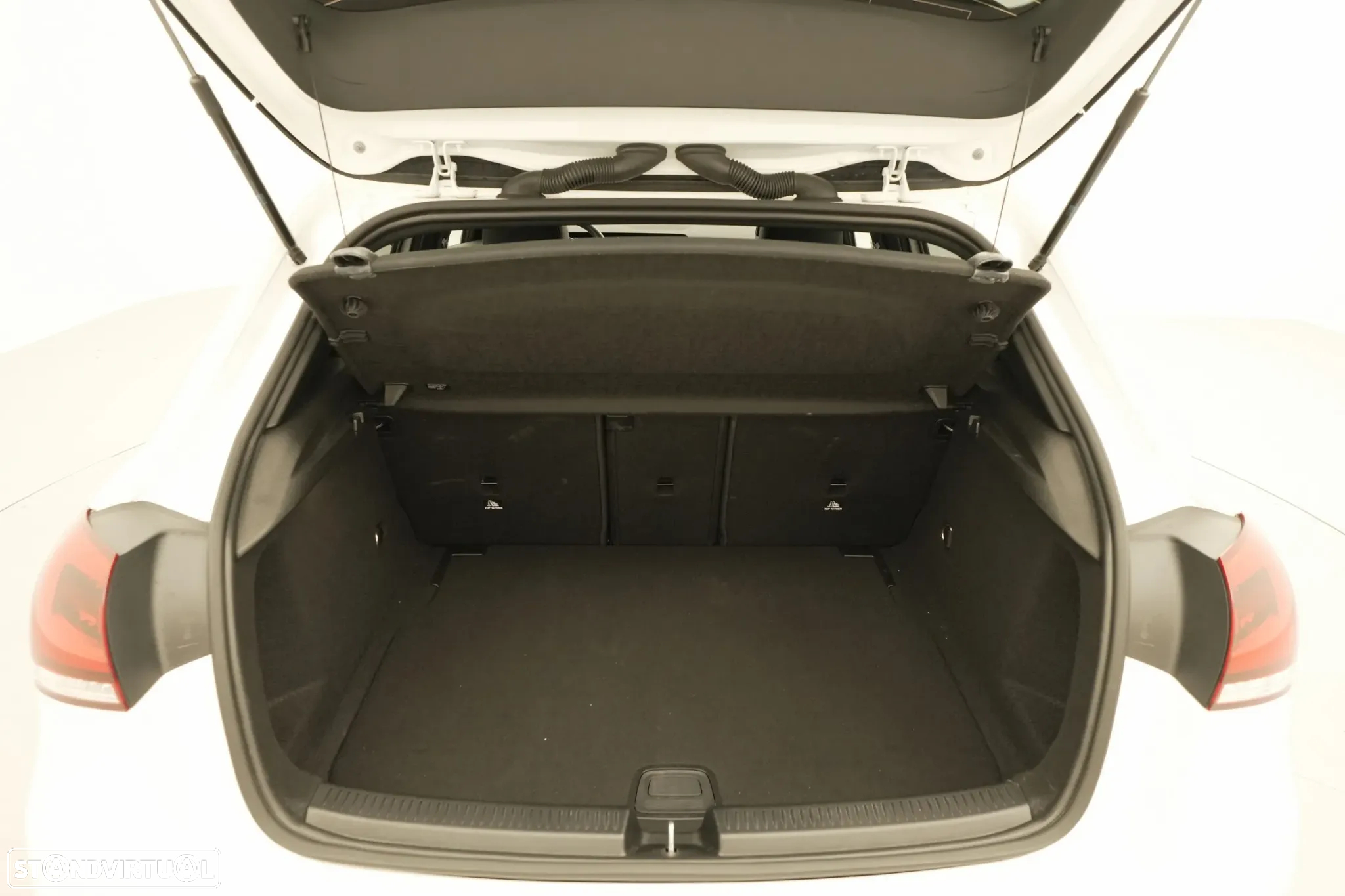 Mercedes-Benz A 180 d Progressive - 24