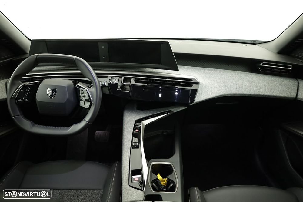 Peugeot 5008 1.2 Hybrid Allure e-DCS6 - 8