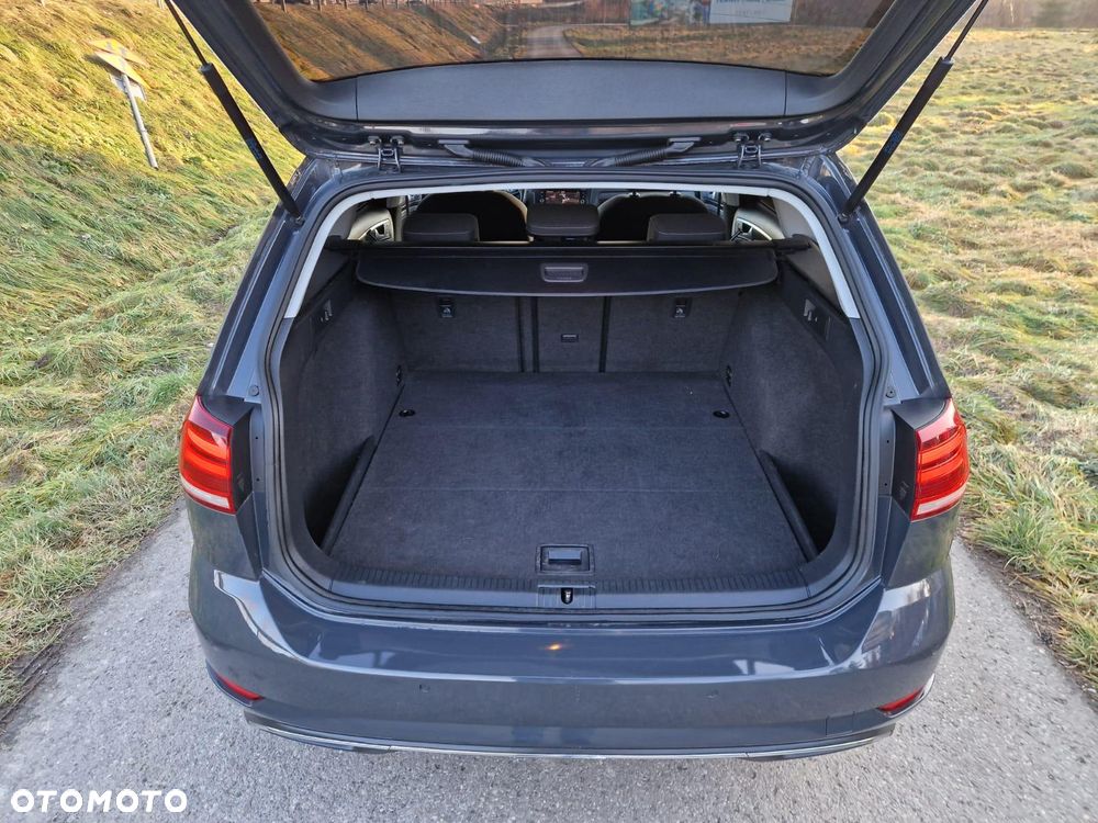 Volkswagen Golf - 7