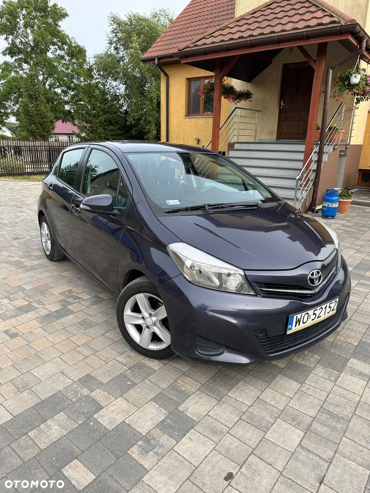 Toyota Yaris 1.33 Premium - 1