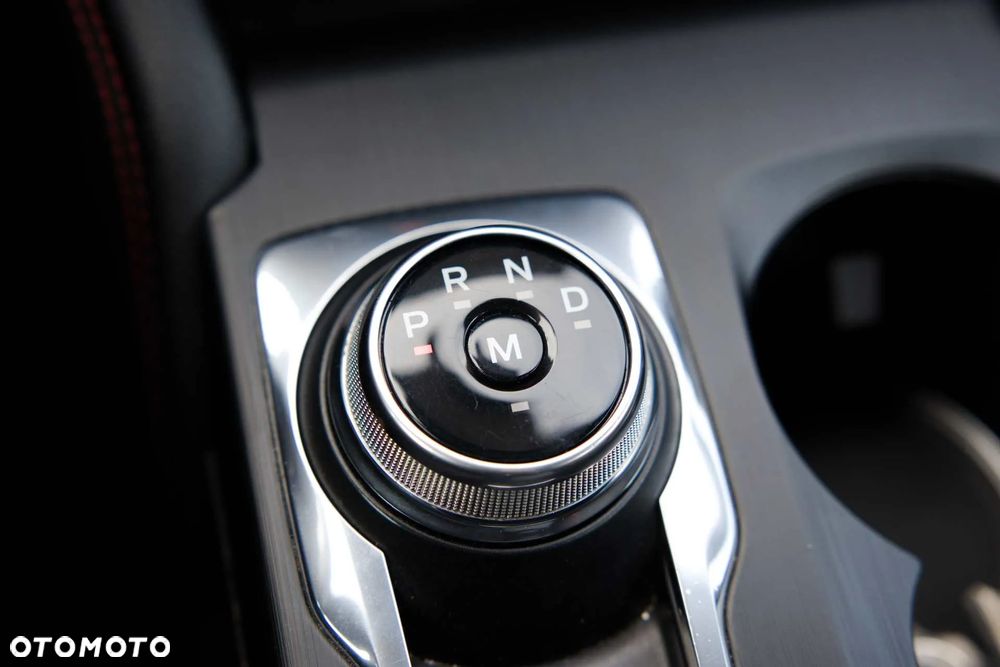 Ford Kuga 2.0 EcoBlue 4x4 ST-LINE - 26