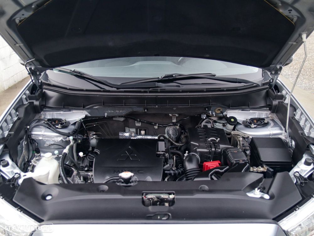 Mitsubishi ASX 1.6 Cross City - 36