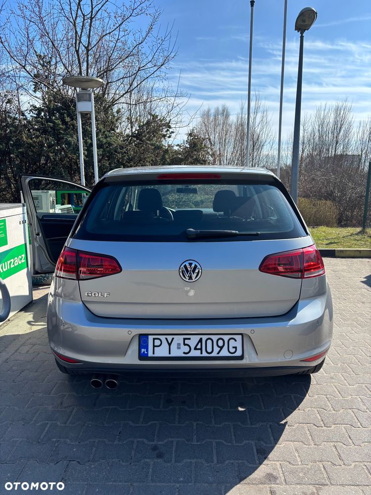 Volkswagen Golf 1.4 TSI BMT Highline - 6