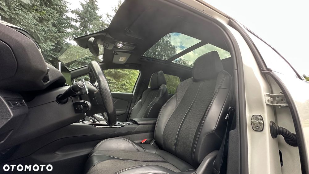 Peugeot 3008 1.5 BlueHDi Allure S&S EAT8 - 33